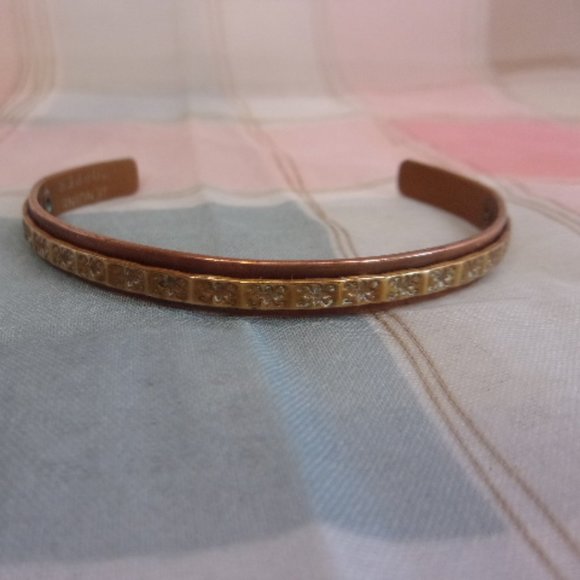 Copper Cuff Bracelet With Gold Tone Design - Picture 5 of 12